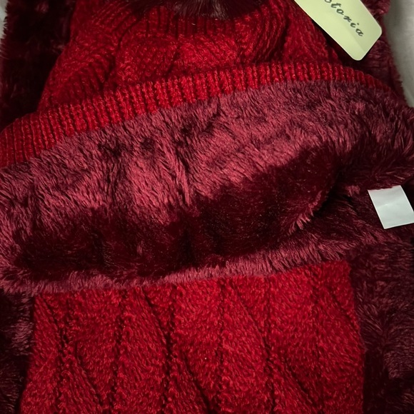 Women Warm Infinity Scarf & Cozy Knitted Beanie Hat 2Pcs! - Picture 2 of 6